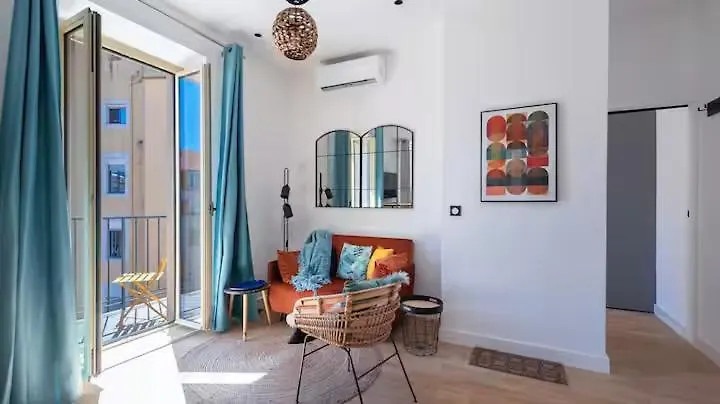 Apartment Suite Ana Nice France